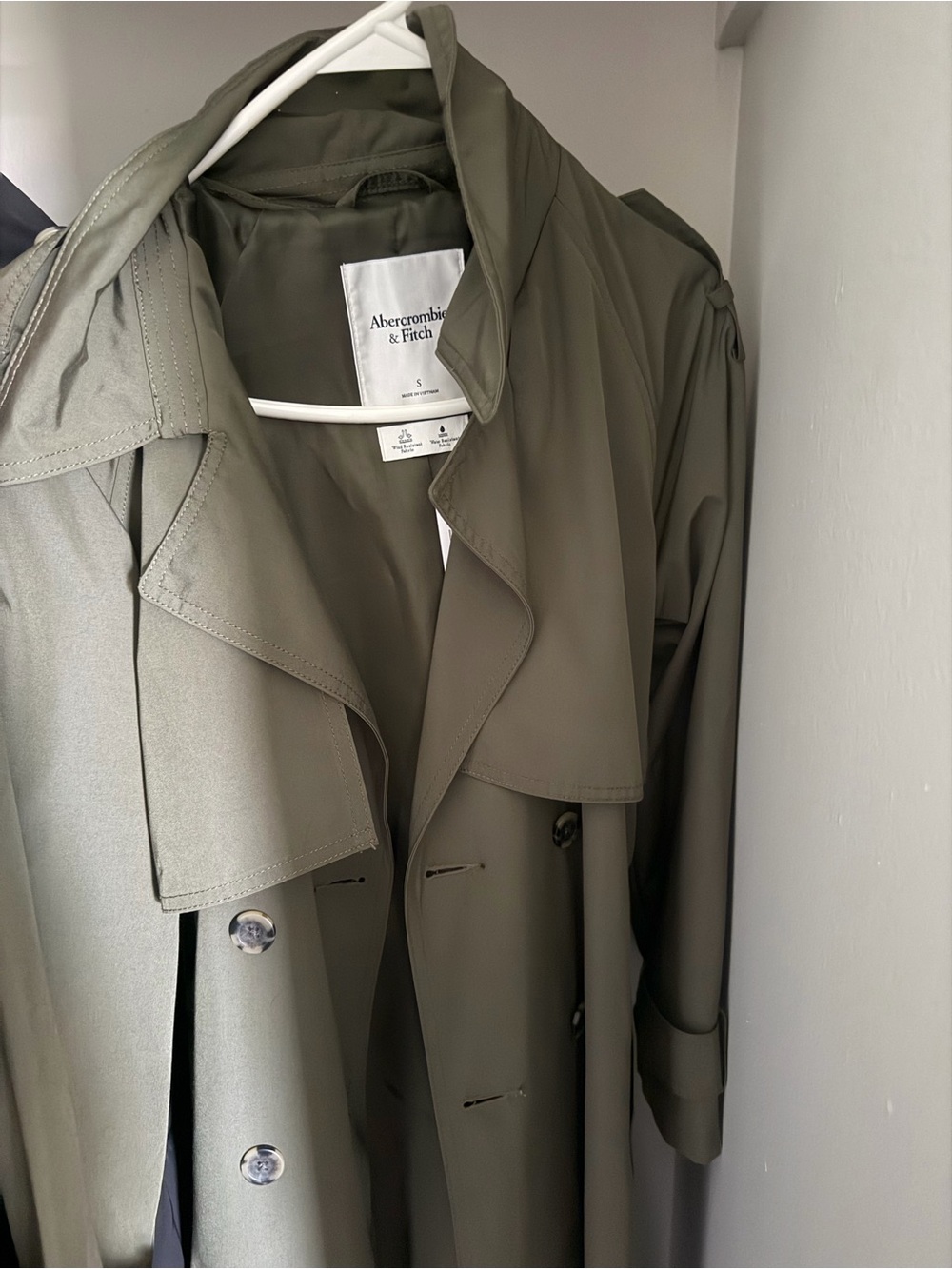 Abercrombie & Fitch Olive Green Trench Coat